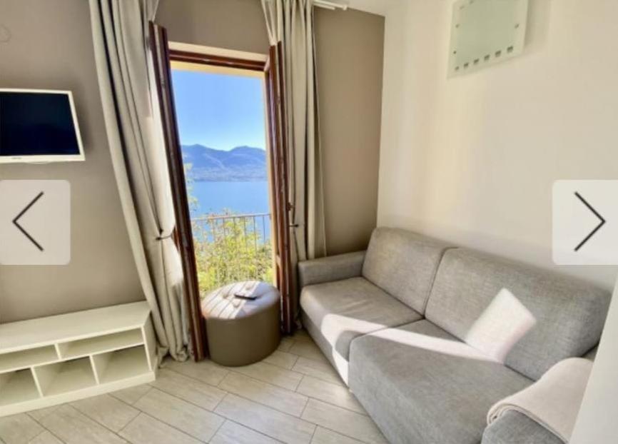Residenza Le Camelie Διαμέρισμα Oggebio Εξωτερικό φωτογραφία