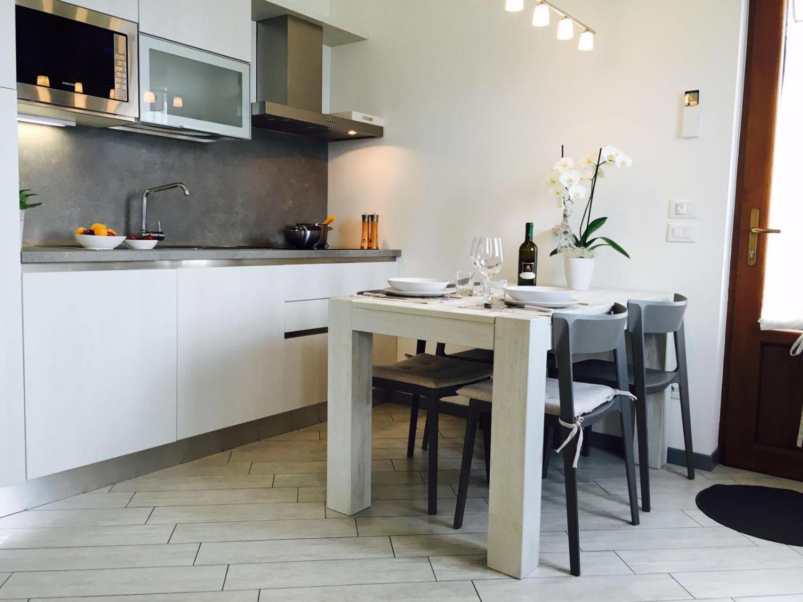 Residenza Le Camelie Διαμέρισμα Oggebio Εξωτερικό φωτογραφία